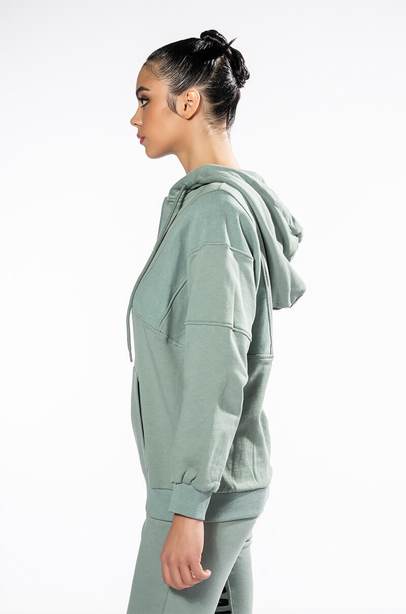 SKY'S THE LIMIT OVERSIZED HALF ZIP SWEATSHIRT