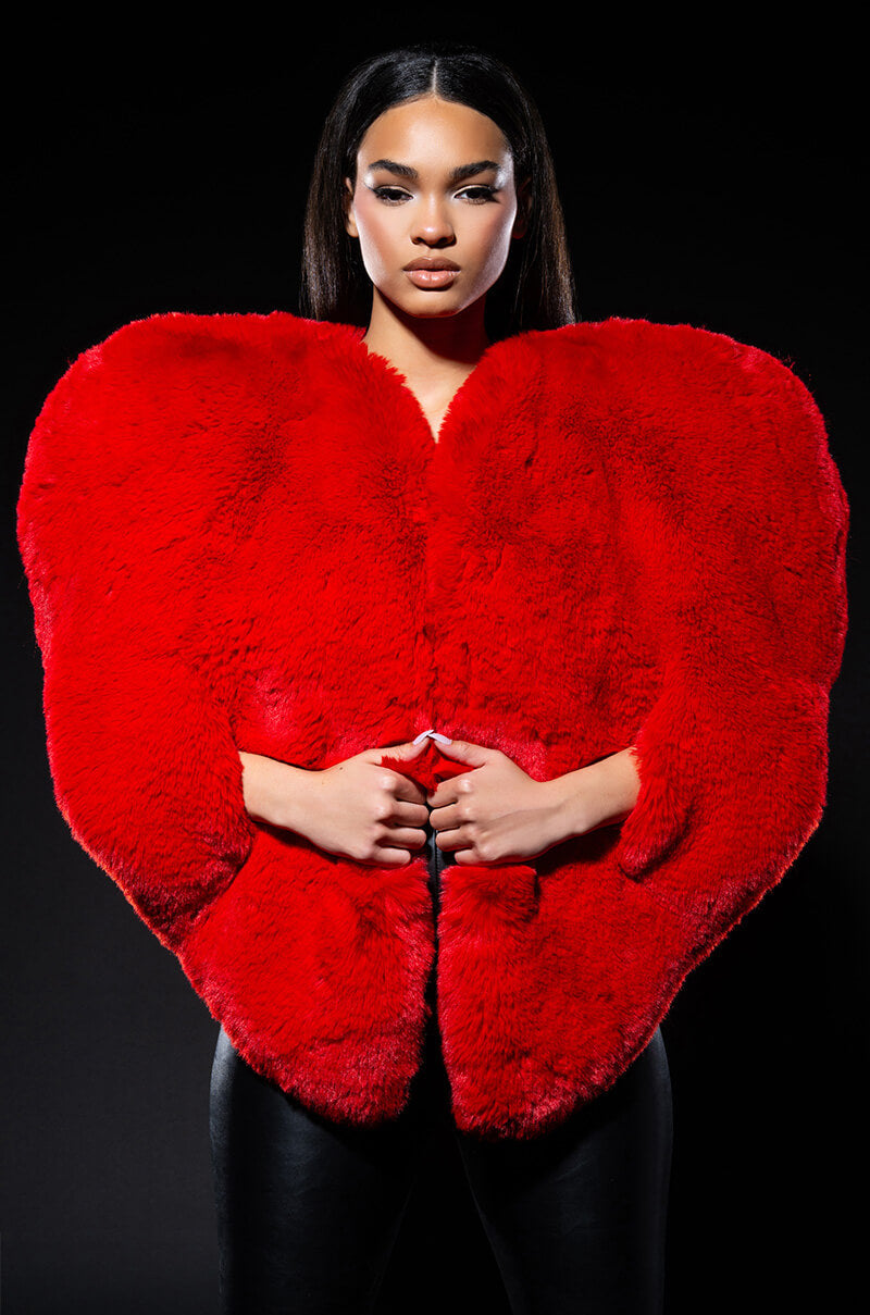 STAR CROSSED LOVER FAUX FUR HEART VEST