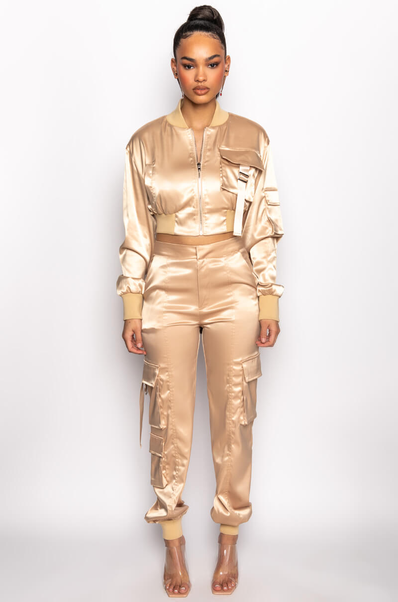 VALERIA SATIN CARGO DETAIL BOMBER