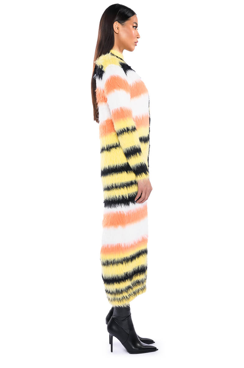 STRIPED FUZZY CARDIGAN