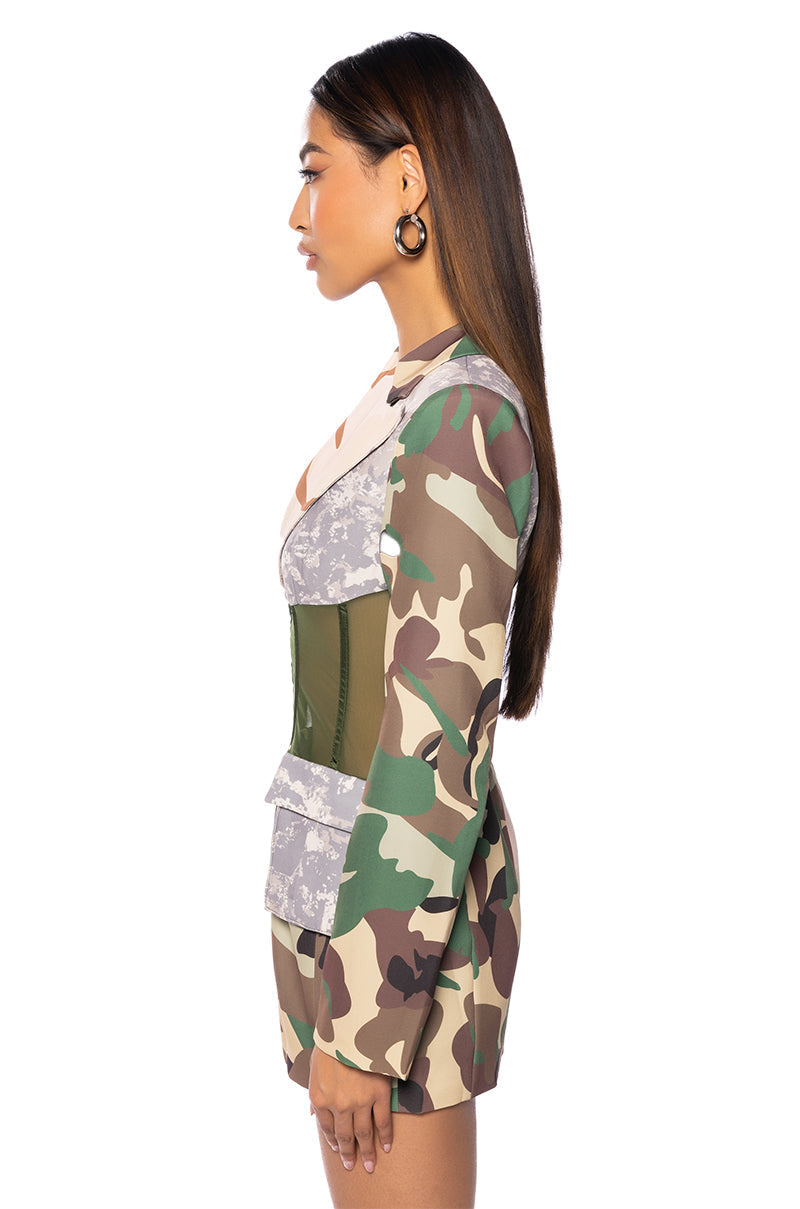STRONG ONE PATCHWORK CAMO CORSET BLAZER