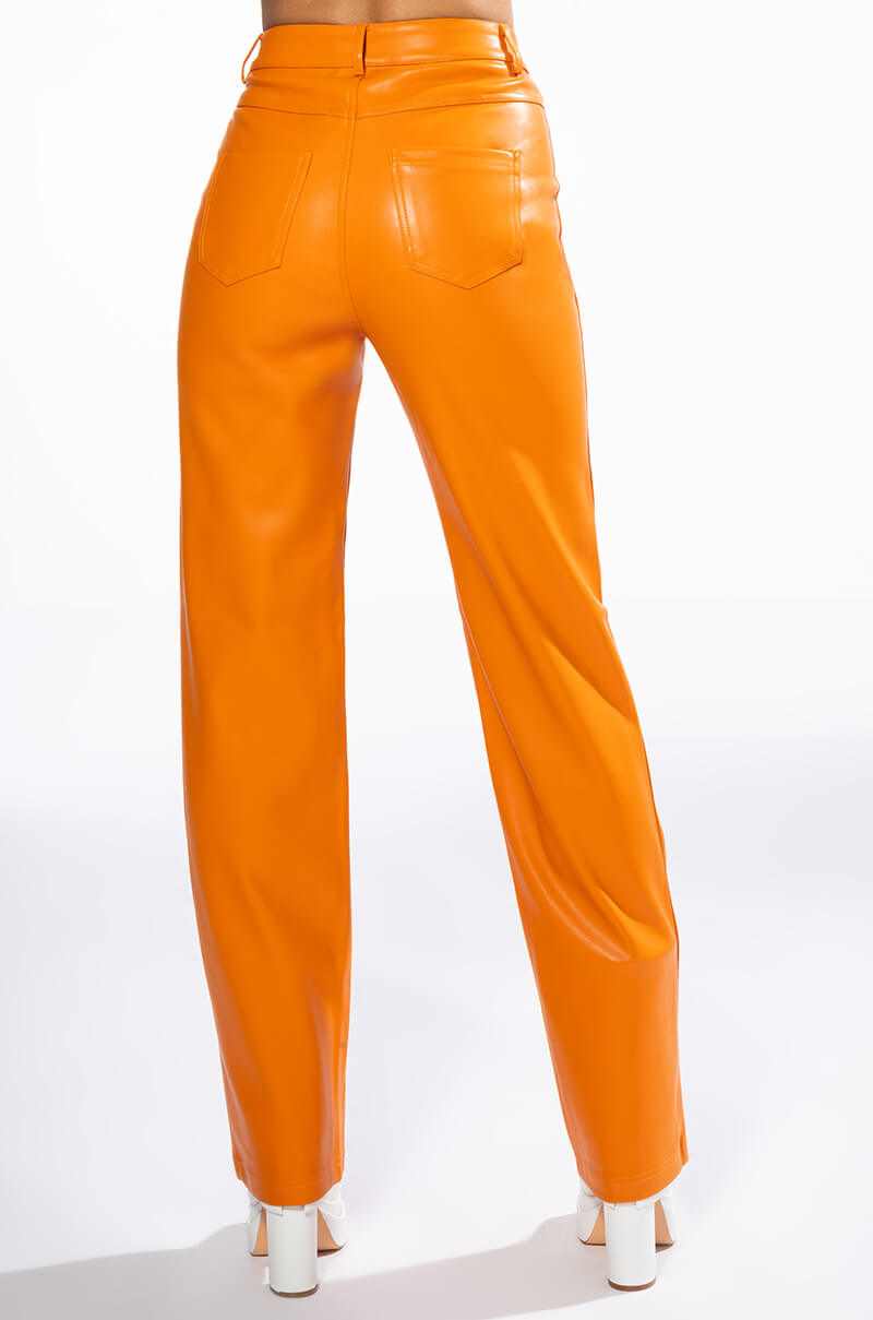 TE QUIERO HIGH RISE VEGAN LEATHER STRAIGHT LEG PANTS