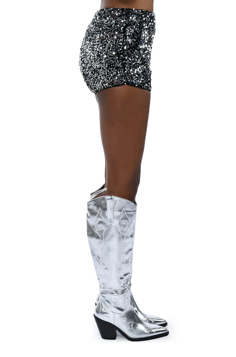THE BEST ME SEQUIN SHORTS