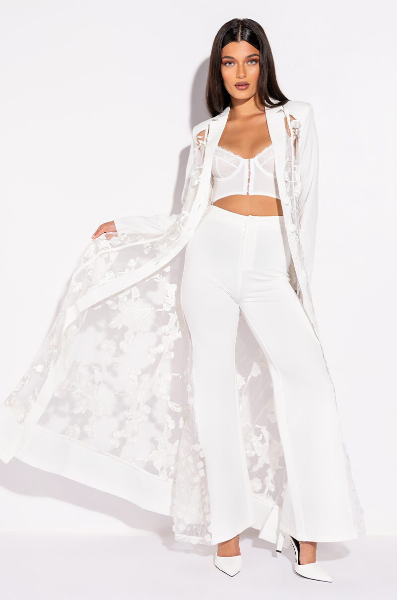 ZAHARA LONGLINE BRALETTE TOP