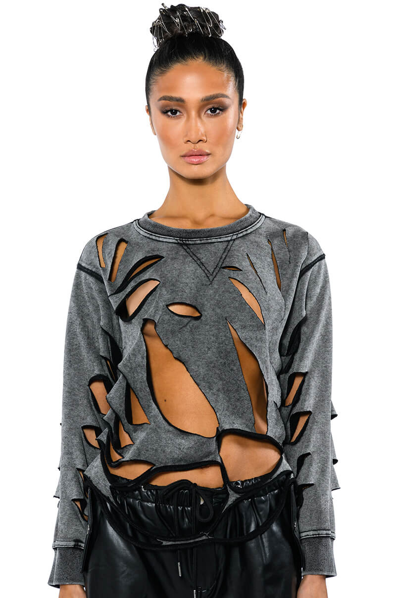 TORN HEART DISTRESSED LONG SLEEVE PULLOVER