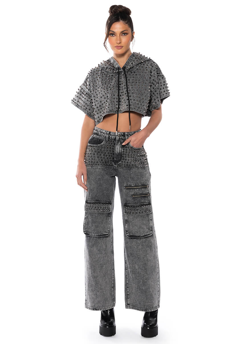 TURN IT UP STUD EMBELLISHED UTILITY JEANS