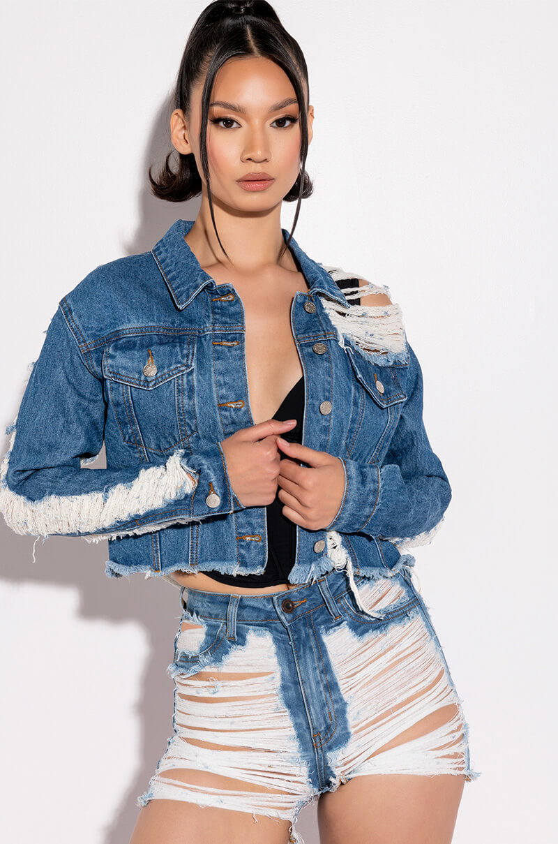 ULTRA DISTRESSED CROP DENIM JACKET