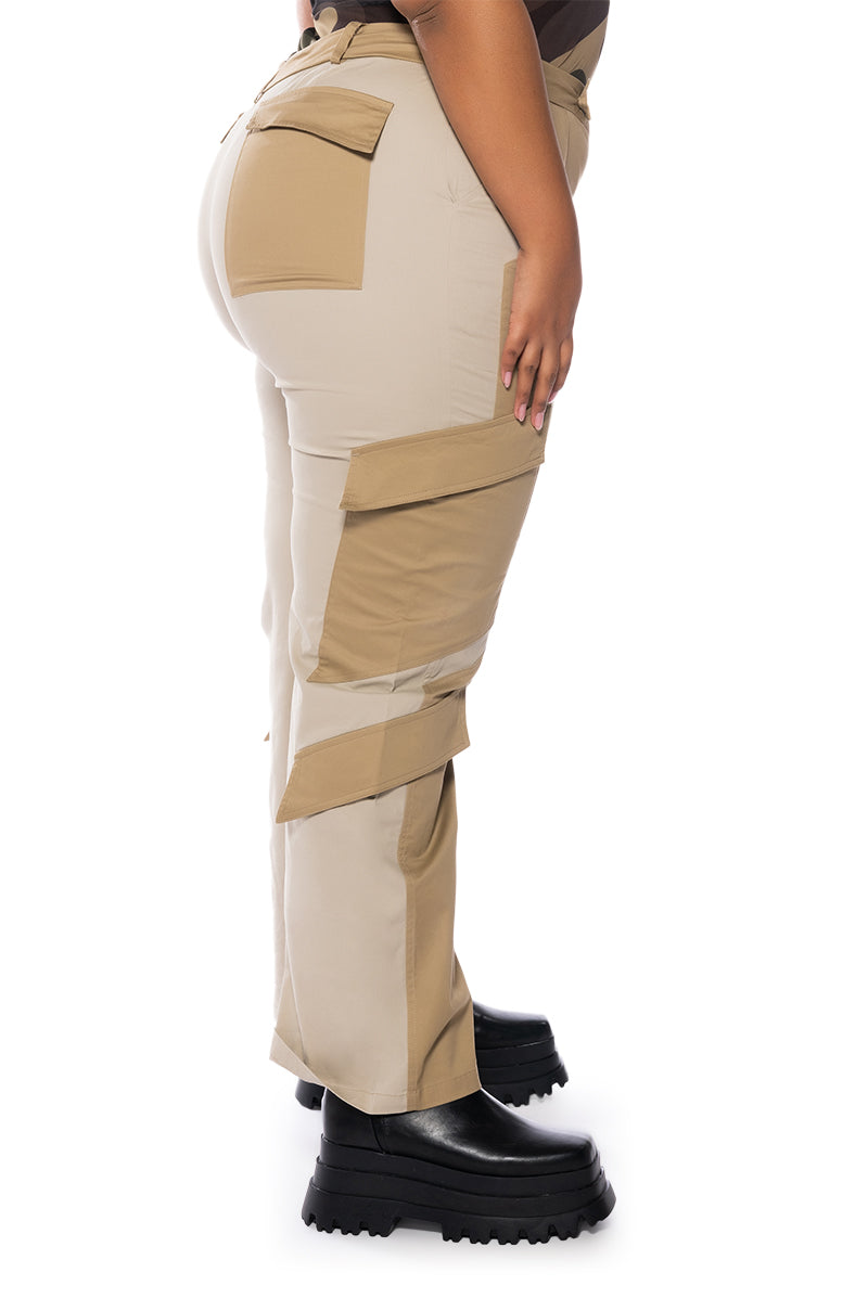 UNBOTHERED RELAXED COLORBLOCKED CARGOS