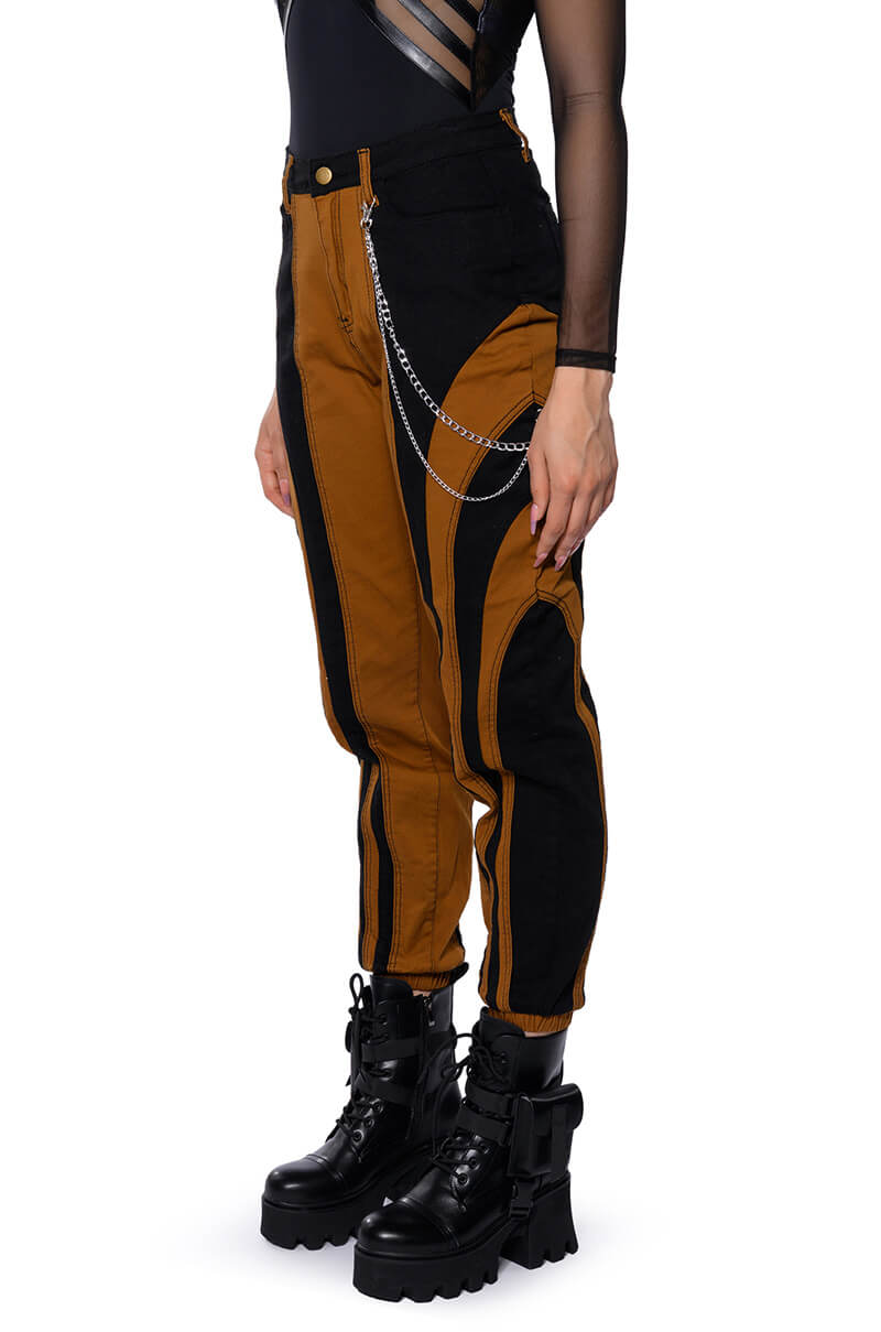 WONKA CHAIN DETAIL COLOR BLOCKED DENIM PANT